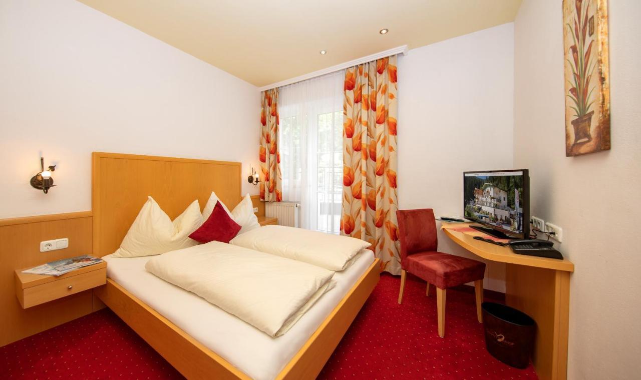 Standard Double Room,1163236017:JPEG